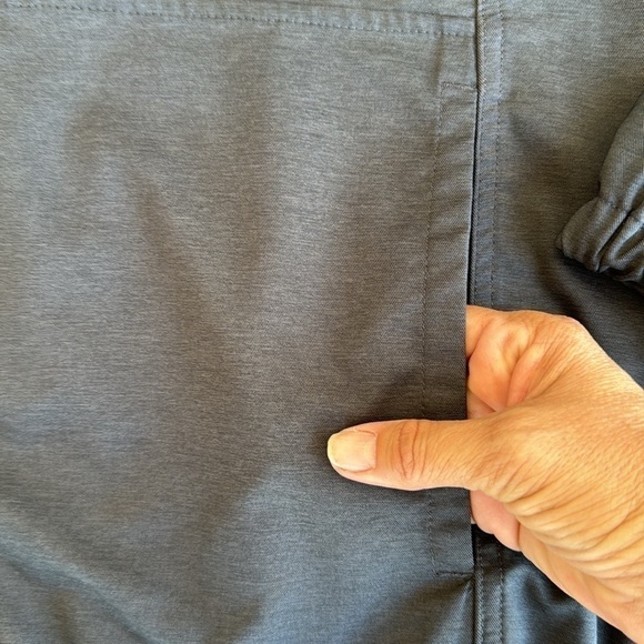 Greg Norman Men’s Windbreaker Full-Zip Jacket in Black Heather, XL - Picture 5 of 14